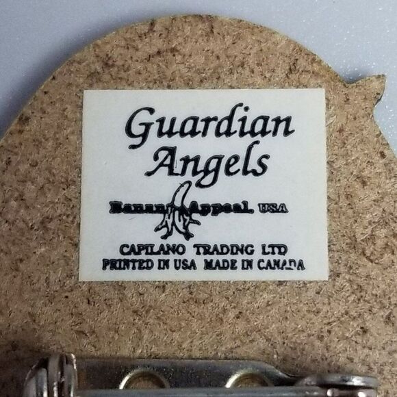 Vintage Guardian Angel Blue Pink Winged Cherub Oval Brooch, Estate Lapel Pin - Picture 5 of 8